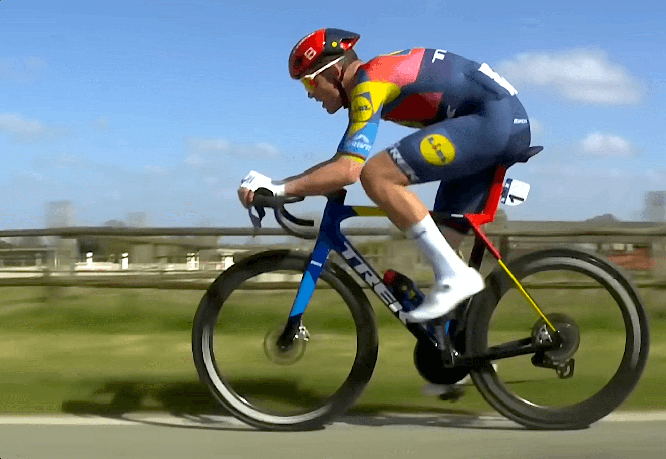 Mads Pedersen's bike position at Gent-Wevelgem (2025)